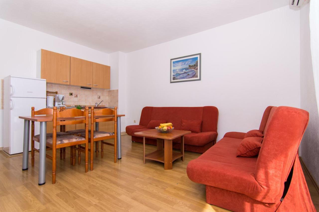 Apartments Jozic Seget Vranjica Exterior foto