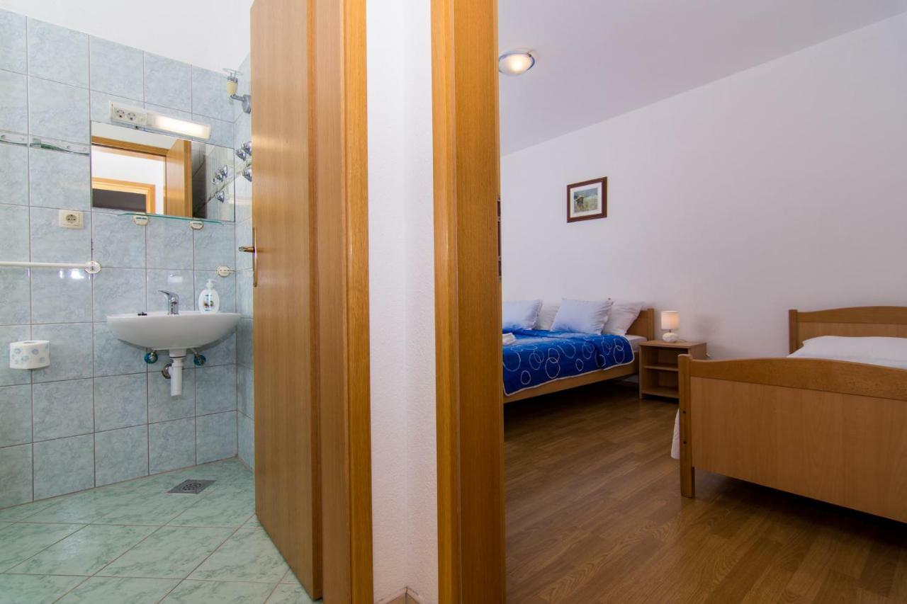 Apartments Jozic Seget Vranjica Exterior foto