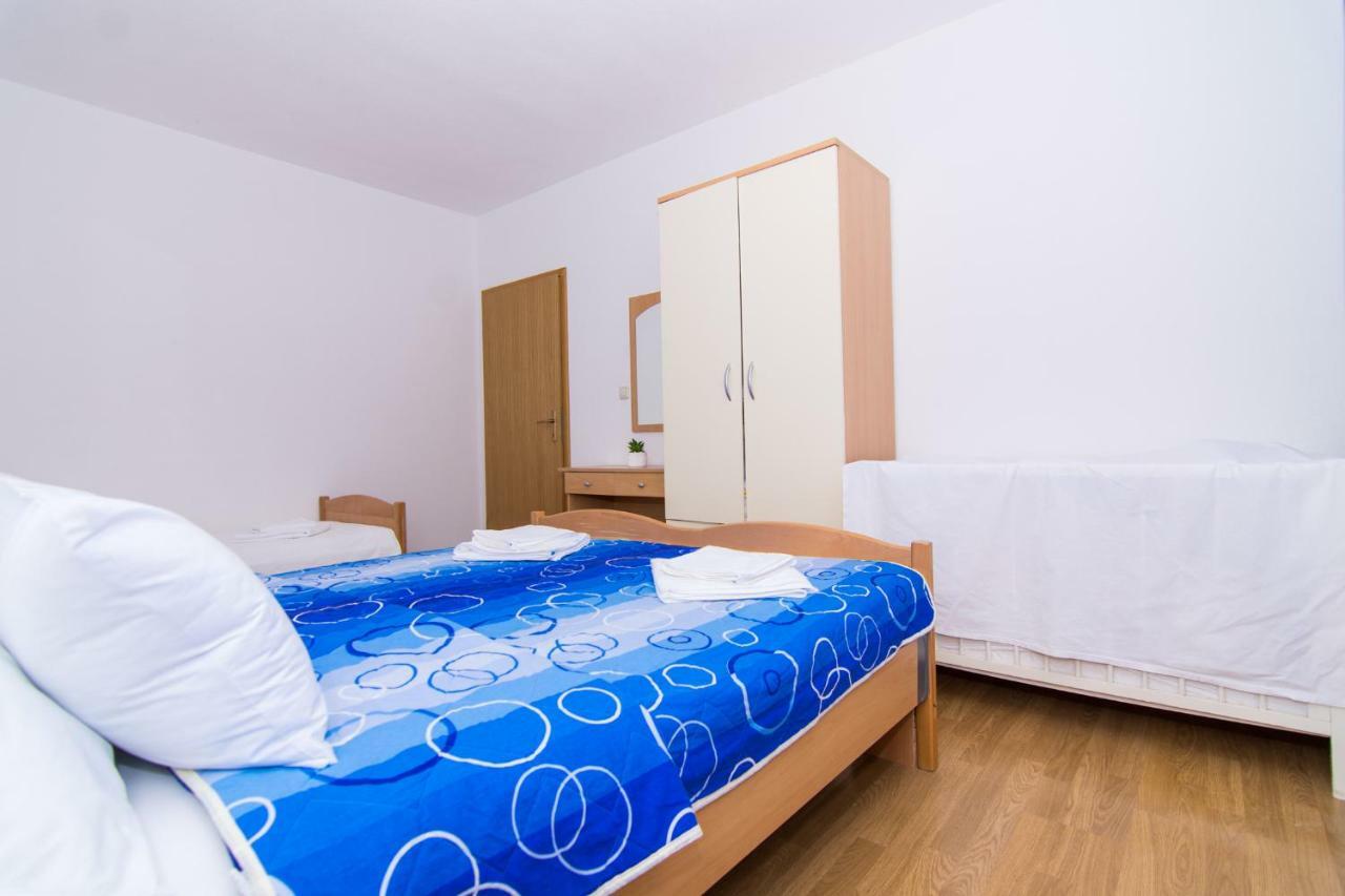 Apartments Jozic Seget Vranjica Exterior foto